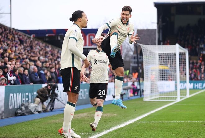 完爆克林根+碾压罗威！杨瀚森打成大腿，狂逼开拓者裁掉斯普利特